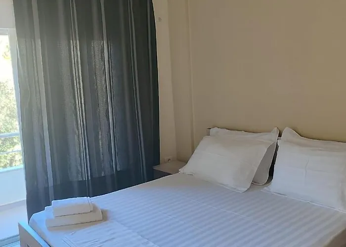 Casa Blanca * Himarë